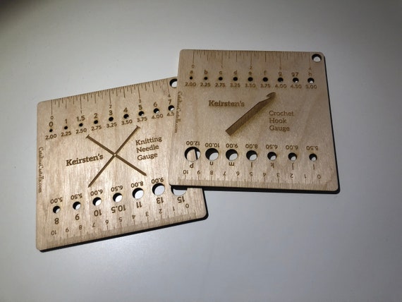 Needle Gauge the Diamond for Knitting or Crocheting Needles and Gauge,  Personalizable, Made of Wood or Plexi 