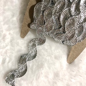 5 Yards of 1/2 Inch Wide Silver Metallic Ric Rac, Trim, Holiday, Christmas Trim, Silver Ric Rac