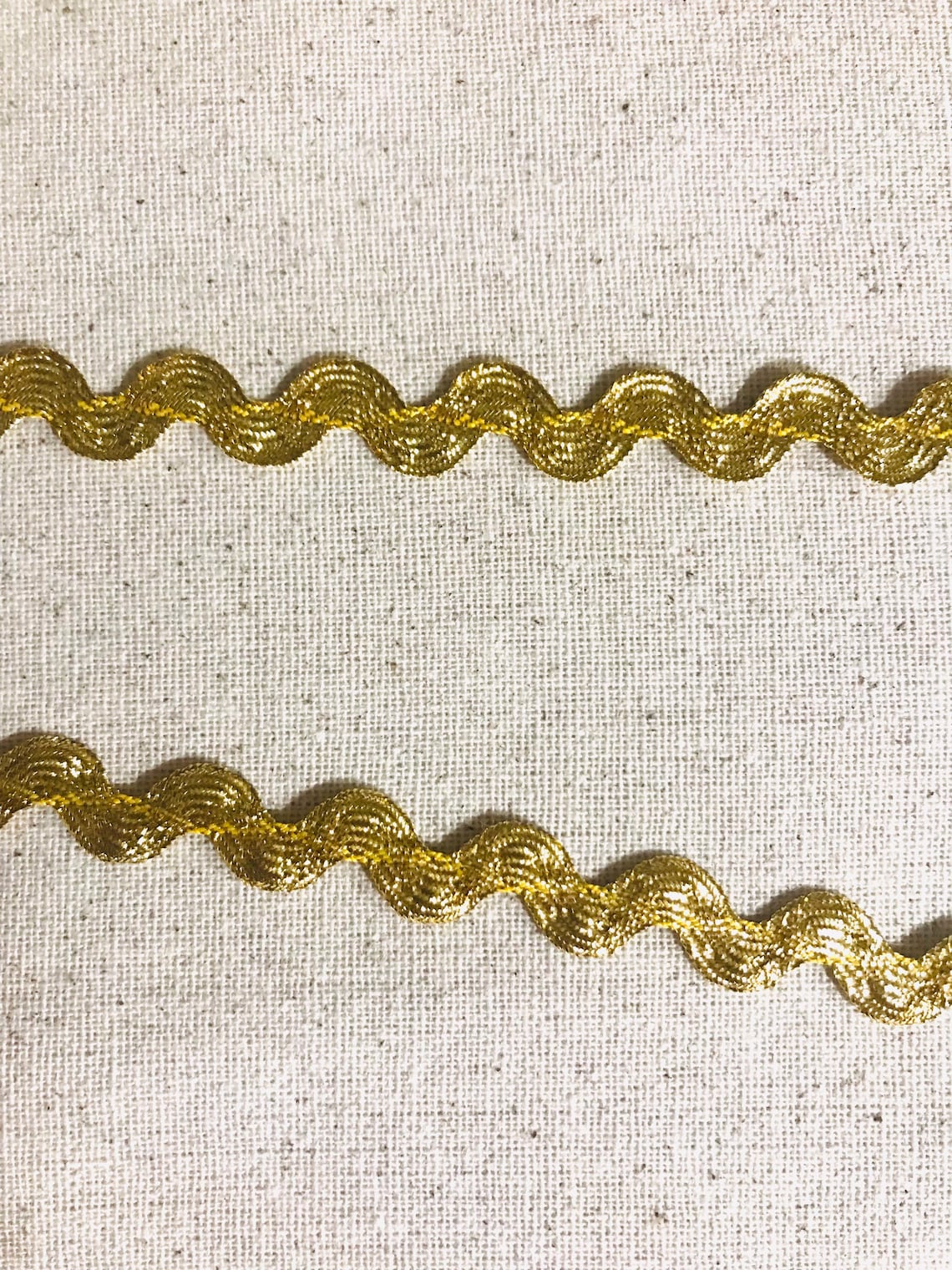 5 Yards of 1/2 Inch Wide Gold Metallic Ric Rac, Trim, Holiday ...