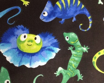 One Half Yard of Fabric Material - Cartoon Geckos, Black