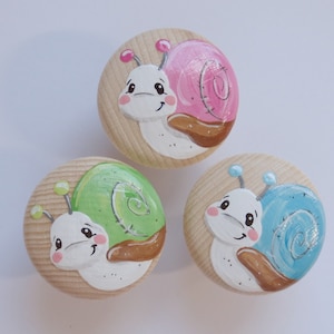 Knäufe, Schrankknäufe, Schubladengriffe, Knöpfe, Wickelkommode "Schnecke"