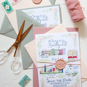 K&ouml;nnte beinhalten: Eine Aquarell-Hochzeitseinladung mit einer Karte verschiedener St&auml;dte, darunter Chicago, Charleston und Martha's Vineyard. Die Einladung ist in einem rosa und blauen Farbschema mit floralen Akzenten gehalten und enth&auml;lt den Text "Save the Date" und "September 11, 2020".