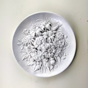Round Rosette Bouquet Farm House Decor Wall Plaque