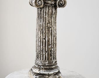 Colonna ionica, riproduzione antica greca vintage