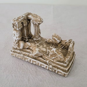 porte-cartes vintage sculpture de temple en ruine 18046