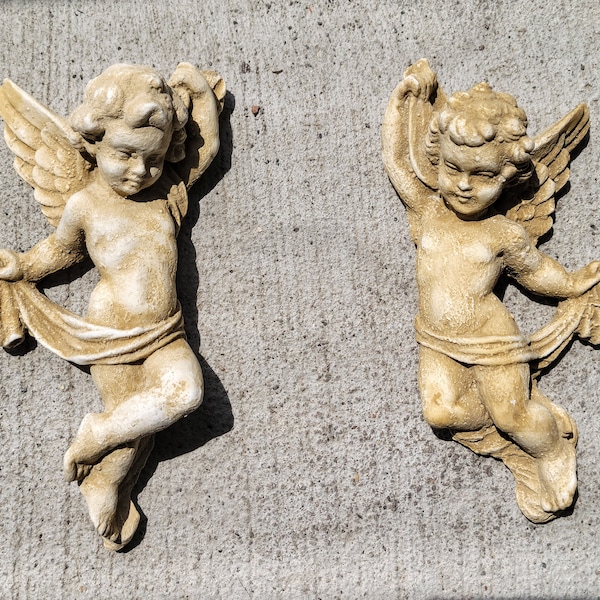 Placa de pared con ángeles alados y querubines, Eros y Cupido, acabado antiguo