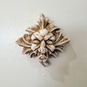Dryad Green Leaf Old Tree Woman Miniature Wall Plaque #10101