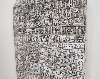 Belle murale, hiéroglyphes à l'intérieur du temple de Hatshepsut. Jeser