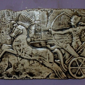 Ancient Egyptian Pharaoh King Ramses II on Chariot Wall Plaque Sculpture