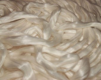 Ramie Top (Nettle fibre) 100 g - for spinning dying felting and blending