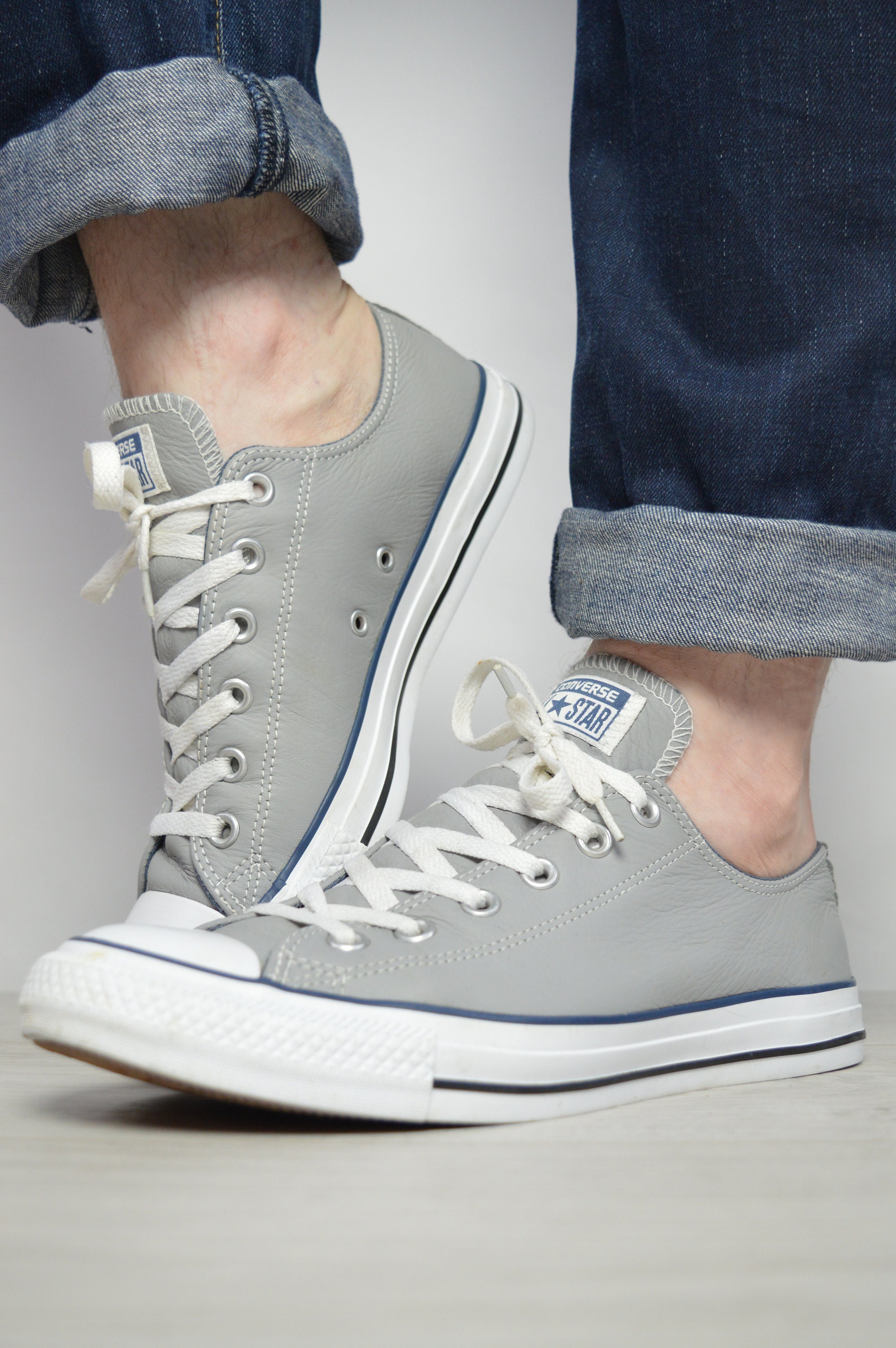 grey converse size 10