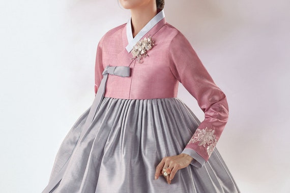 hanbok traditional korean dress White high-end wedding princess line skirt Custom Hanbok, Woman Hanbok, Korean