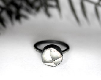 Handmade Crystal Spike Ring - Herkimer Diamond Ring - Quartz Spike Ring - Herkimer Quartz Point Jewelry - Dark Crystal Jewelry - Witchy Ring
