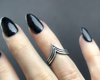 Triple Chevron Ring - Art Deco Style - Vintage Inspired Jewelry- Pointed V Ring - Minimalist Sterling Silver Ring - Streamline Moderne