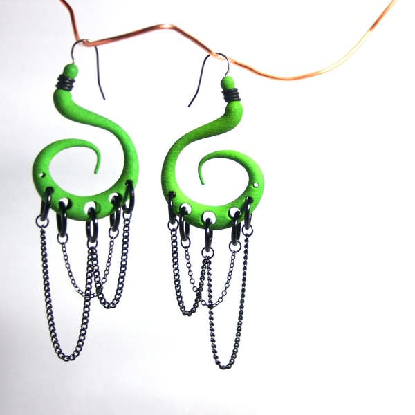 Green Spiral Earrings - Gypsy Witch Jewelry - Bohemian Tendrils