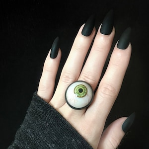 Green Prosthetic Eye Ring - Esoteric Sterling Silver Eyeball Ring with Green Onyx - Bizarre Occult Jewelry - Spooky Cabinet of Curiosities