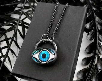 Dainty Sterling Silver Eye Necklace - Witchy Evil Eye Pendant - Iridescent Blue Glass Eye Jewelry - 1960s Psychedelic Third Eye Pendant -