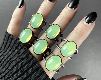 Uranium Glass Ring - UV Reactive Glow Ring - Handmade Silver Double Banded Ring - Iridescent Green Glass Jewelry - Atomic Retro Jewelry