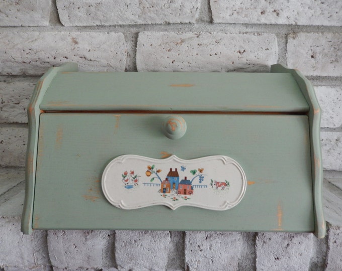Vintage Sage Green Bread Box Mint Shabby Chic Bread Storage Etsy