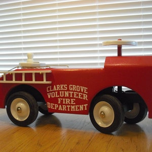 Gift, Wooden Toy Truck, FIRE TRUCK, Heirloom Child&#39;s Riding Toy, Ride on toy, toddler toy, personalized