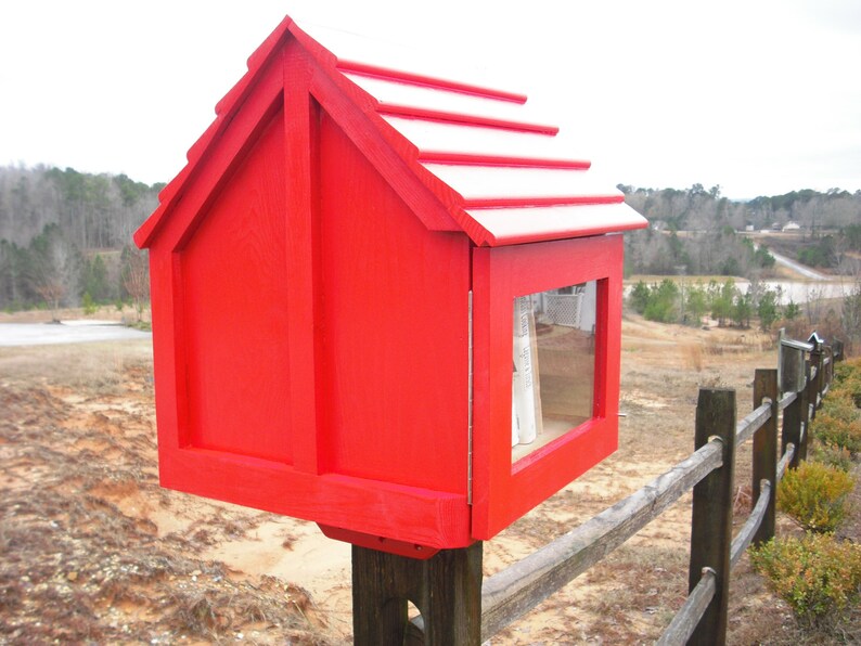 Painted Cedar Neighborhood Book Exchange, Post Mount Included image 4