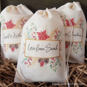Personalised Christmas Gift Bags - Poinsettia Pinecone Design
