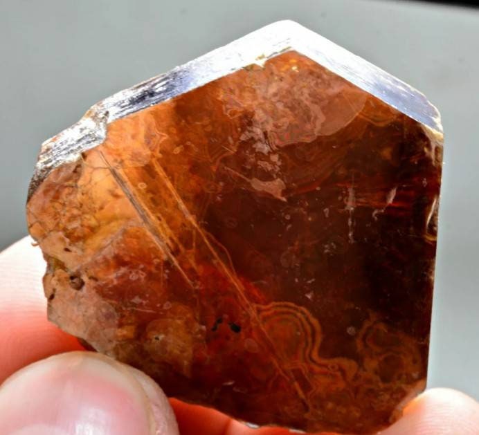 Rare, Cristal de Phlogopite Terminé et Translucide 66Ct Du Badakhshan, Afghanistan. 41344mm. #pgt5