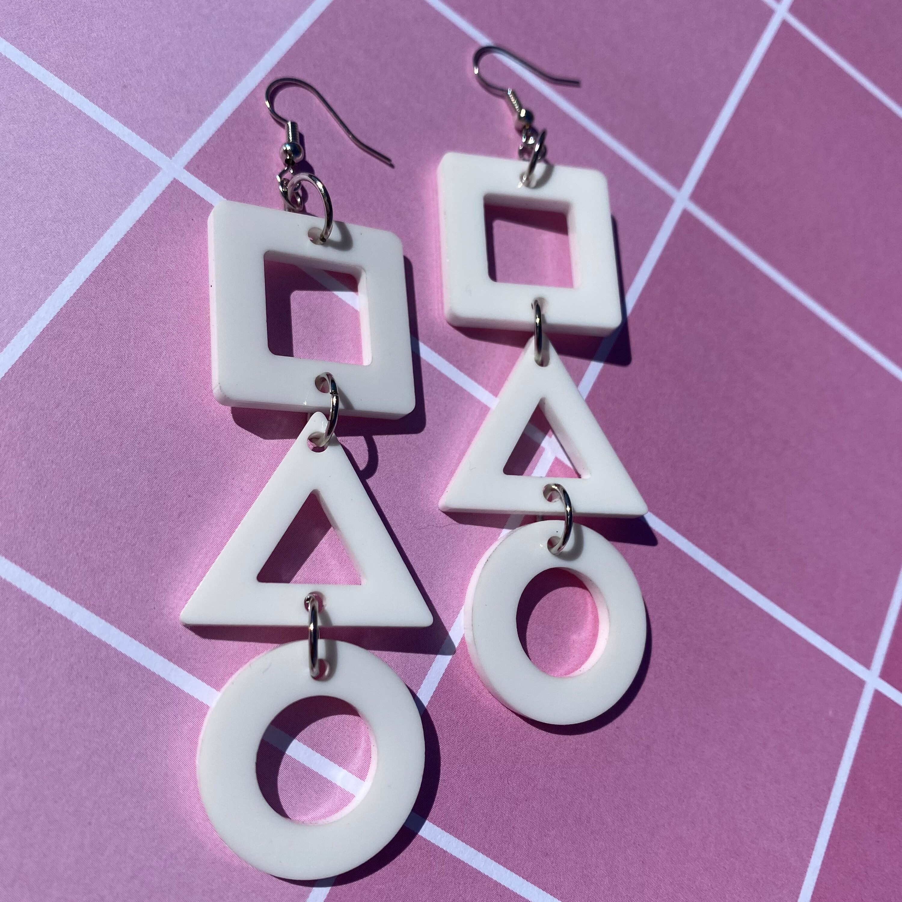 geometric-hierarchy-squid-game-inspired-acrylic-earrings-etsy-sweden