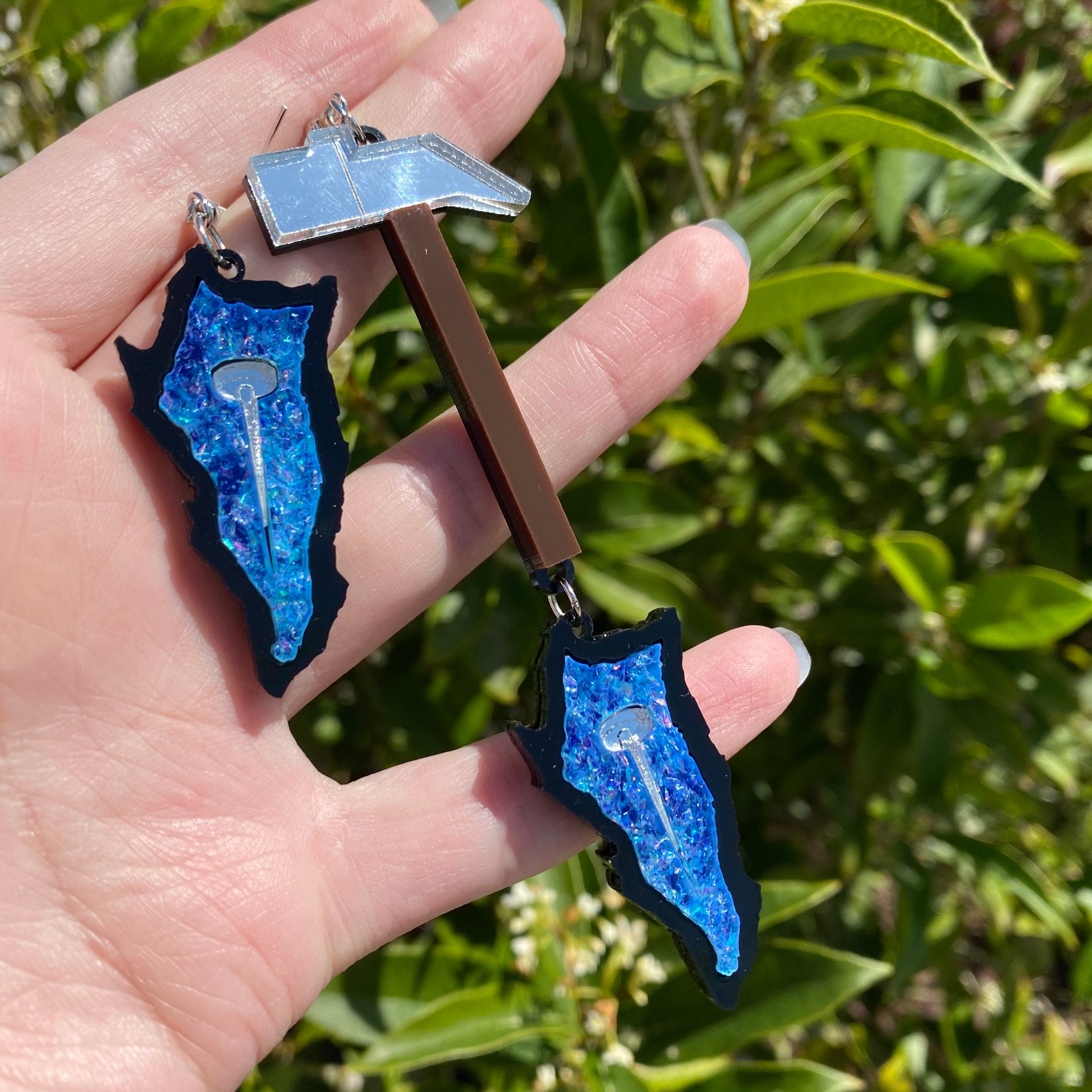 Jujutsu Kaisen Nobara Kugisaki Inspired Acrylic Earrings