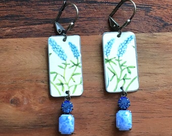 Vintage Periwinkle Blue Hyacinth Flowers on White Tin w Sapphire  Blue and Marbled Blue Rhinestone  Dangle Earrings Recycled English  Tin