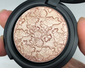 The Naked Rose Pressed Highlighter Bronzer Face & Eye Highlight Powder Medium Size