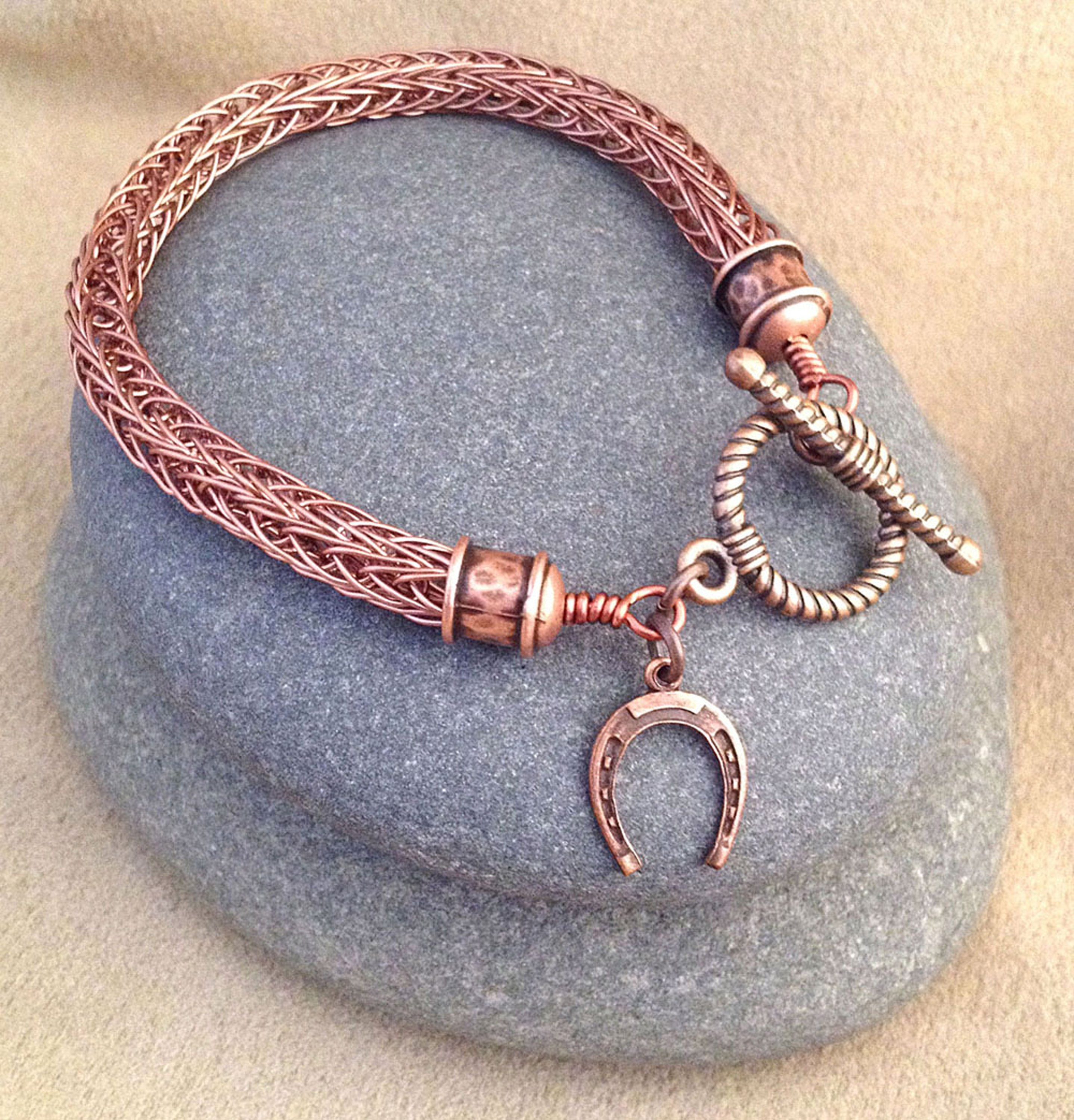 Westerse stijl Lucky Horseshoe Viking Knit Vintage koperen armband