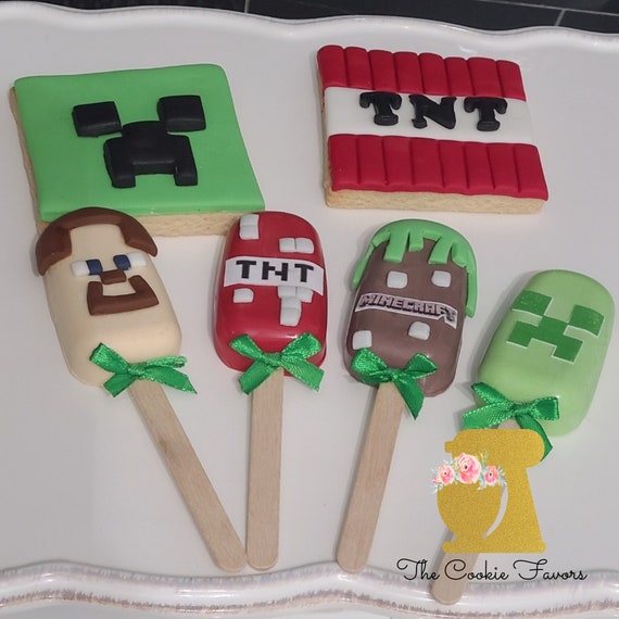 Minecraft Theme Treat Box - 12 Treat Box Decorated With Marshmallow Fondant, Chocolate & Edible Image-Party Favors Il_570xn