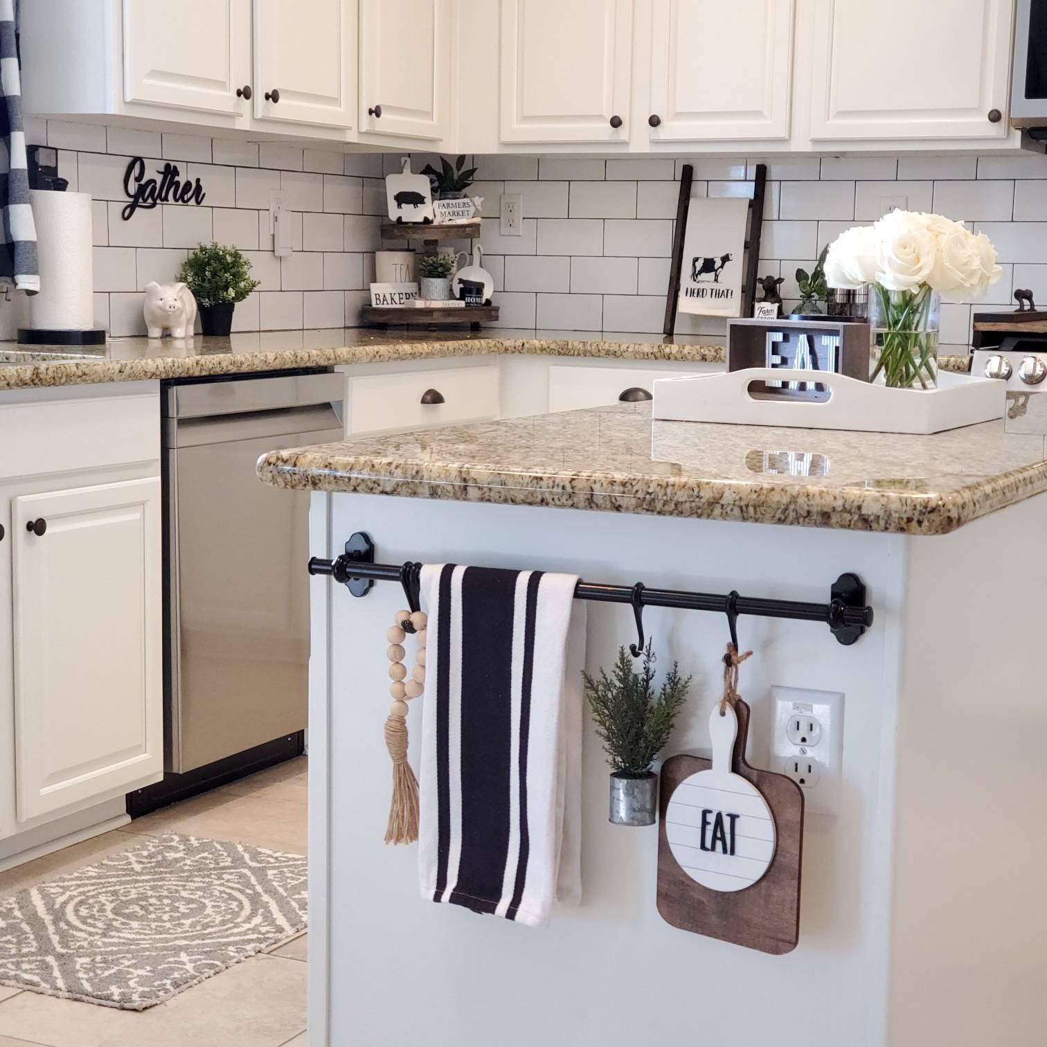 Farmhouse Decor for Kitchen Counters 