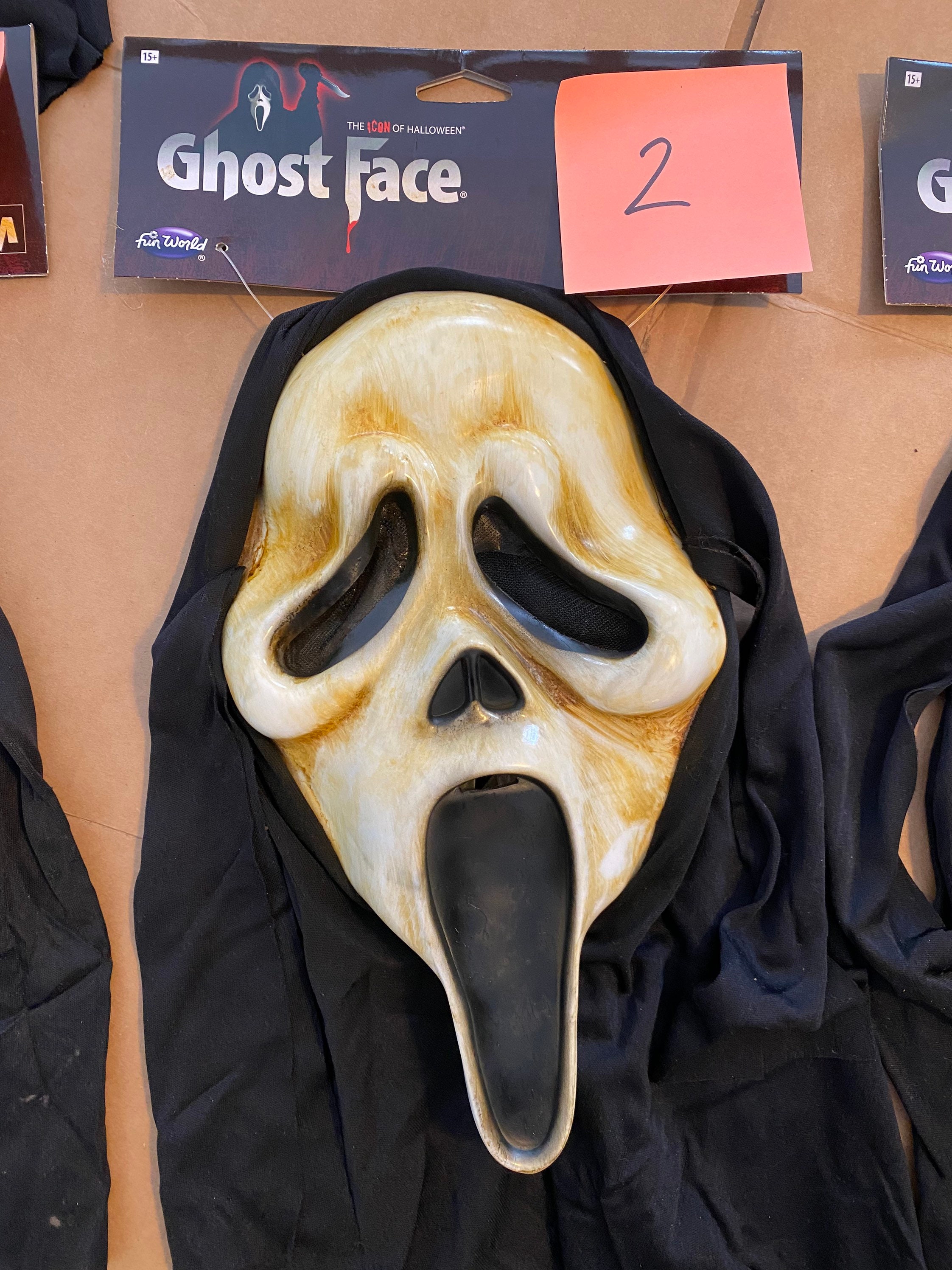 Scream 6 ghost face mask “aged” funworld