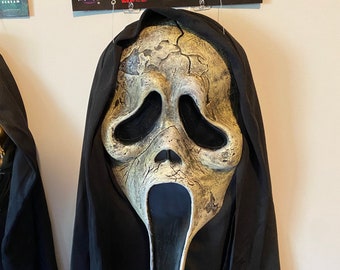 Scream 6 Aged Collectors Mask Ghost Face Killer by Funworld