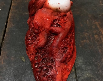 Halloween Horror blutiger Augenhügel mit Eingeweide Prop