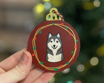 Ornement découpé en bois husky peint à la main, cadeau pour propriétaire d'animal de compagnie, décoration de vacances de Noël, peinture de chien, cadeau de maman de chien de pendaison de crémaillère