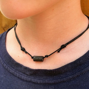 Maskulint och justerbart lavahalsband för män och pojkar, eterisk oljediffusor