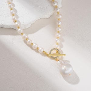 Gold Filled Freshwater Pearl Necklace, 20&quot; Toggle Clasp Baroque Pearl Pendant Necklace, Elegant Minimalist Jewelry Gift for Women, NL088