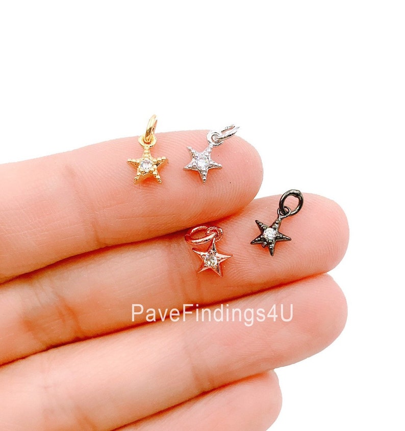 Tiny Star Charm 14K