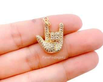 Rock n Roll-handgebaar, micro-pave handbedel, 24-karaats gouden bedel, handtekenhangers Cubic CZ-statementketting, 17 mm, CP1173