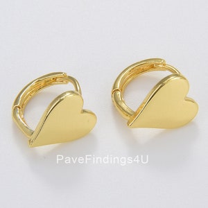 1 pair Tiny Heart Stud Earrings, Gold Filled Heart Stud, Minimalist Earrings, Perfect Simple Earrings for Her, 14x11mm, ER198