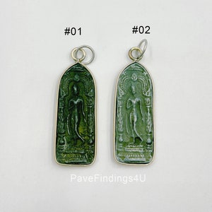 Ciondolo in pietra intagliata con Buddha seduto in Thailandia, ciondolo yoga, ciondolo Buddha antico per bracciale, collana, creazione di gioielli, 49 x 16 mm, CP708