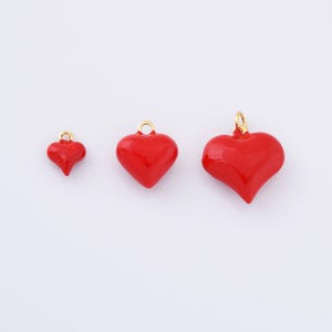 Ciondolo a forma di cuore in smalto rosso, ciondolo a forma di cuore riempito d'oro per collana, bracciale, orecchini, fornitura per la creazione di gioielli, ciondolo aggiuntivo, CP2178