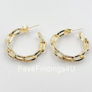 Dainty Chain Shaped Huggie Hoop Earrings, 18K Gold Small Hoop Earrings Pair, Link Chain Hoop Earrings, Hoop Ear Huggers, 26mm, ER160