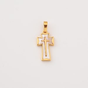 Ciondolo a forma di croce riempito d'oro con intarsi in smalto bianco e motivo traforato, ciondolo religioso per collana, grazioso regalo cristiano per lei, CP2270