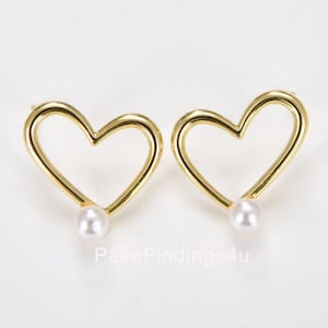 1 pair Heart Stud Earrings, Gold Filled Open Heart Earrings, Delicate Stud Earrings, Minimalist Earrings, Bridesmaid Gifts, 15x15mm, ER242A