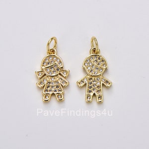 Ciondolo con ciondolo a forma di ragazzo e ragazza in oro 18 carati, ciondolo con micro pavé di zirconi cubici, ciondolo per bambini, zirconia cubica, collana con ciondolo, 15 x 10 mm, CP1181