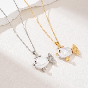 Freshwater Pearl Baroque Fish Pendant Necklace in Gold Filled, 20&quot; Fish Necklace, Summer Necklace, Everyday Wear, Gift for Her, NL016